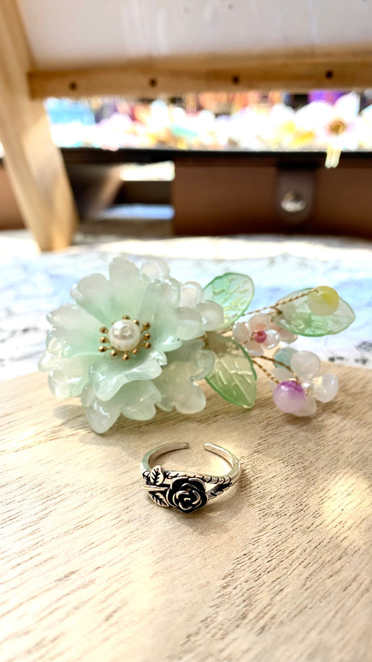 Silver Plated Adjustable Flower Ring