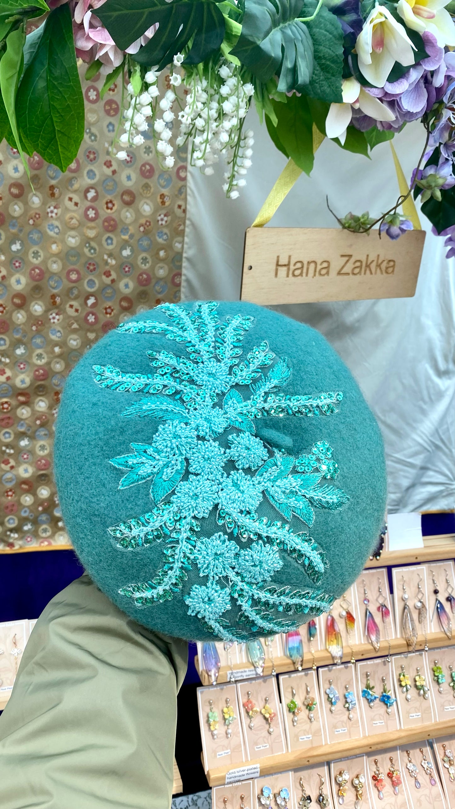 Handmade Embroidered Wool Beret Hat - Sparkle