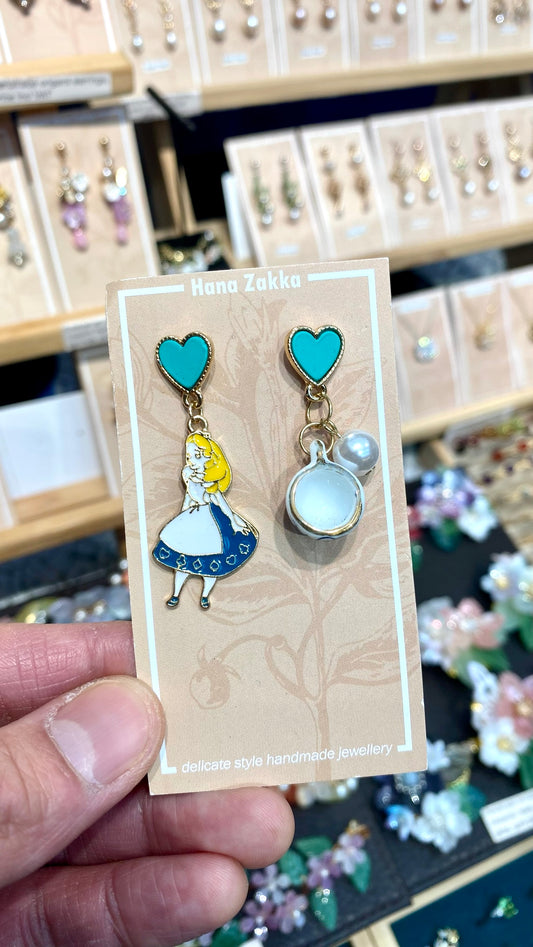 Gold Drop Dangle Alice in Wonderland Earring